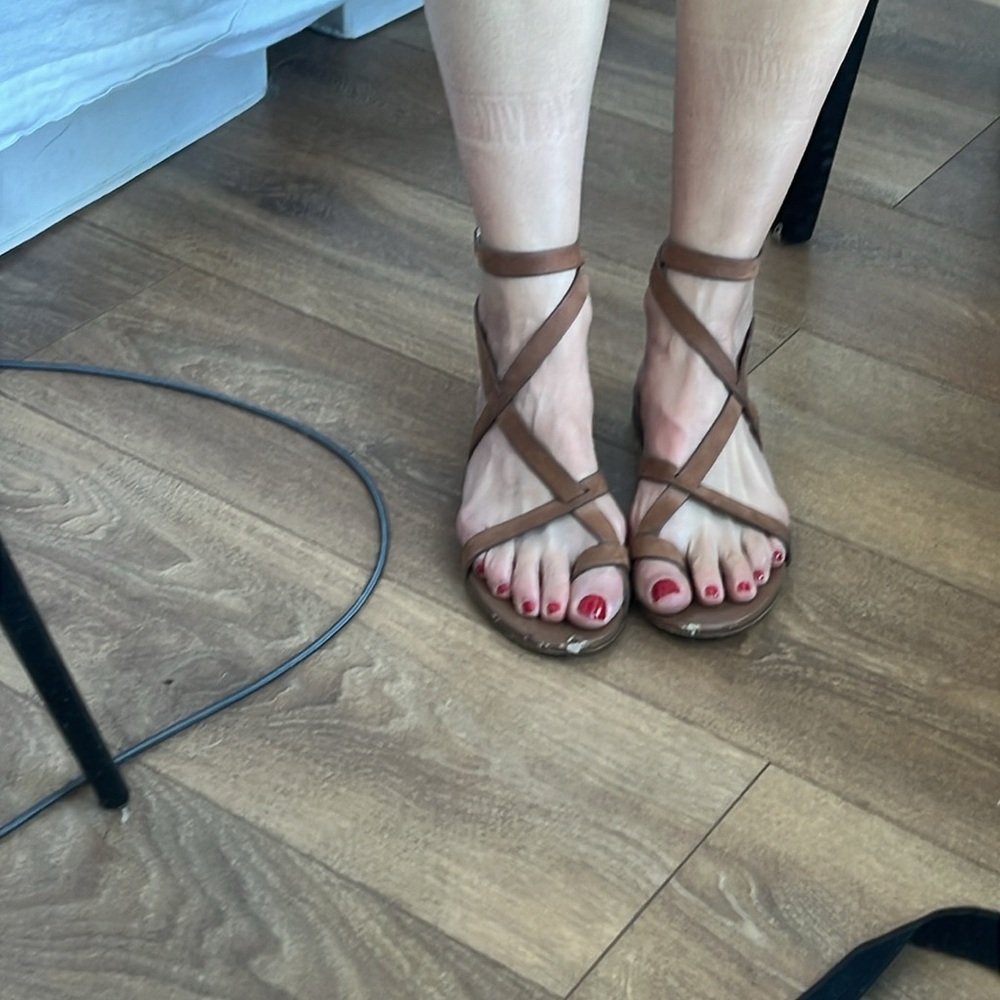 Jenni Kayne Strappy Sandals - Picture 9 of 10